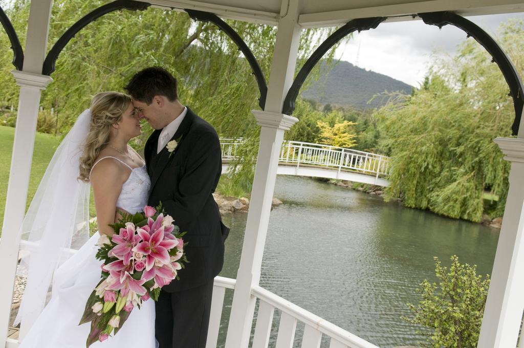 Lakeside Cottage Luxury B&B Mont Dandenong Extérieur photo