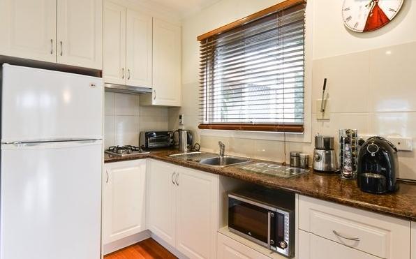 Lakeside Cottage Luxury B&B Mont Dandenong Extérieur photo
