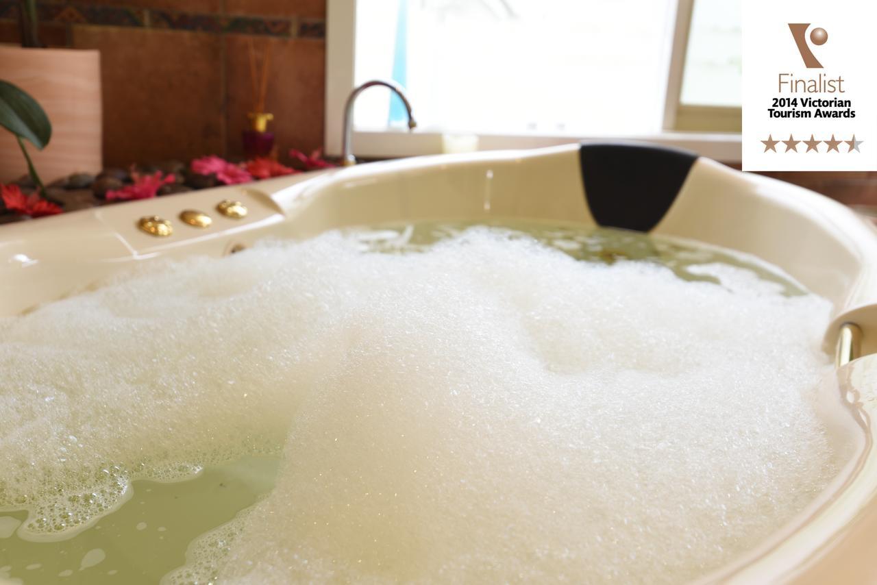Lakeside Cottage Luxury B&B Mont Dandenong Extérieur photo